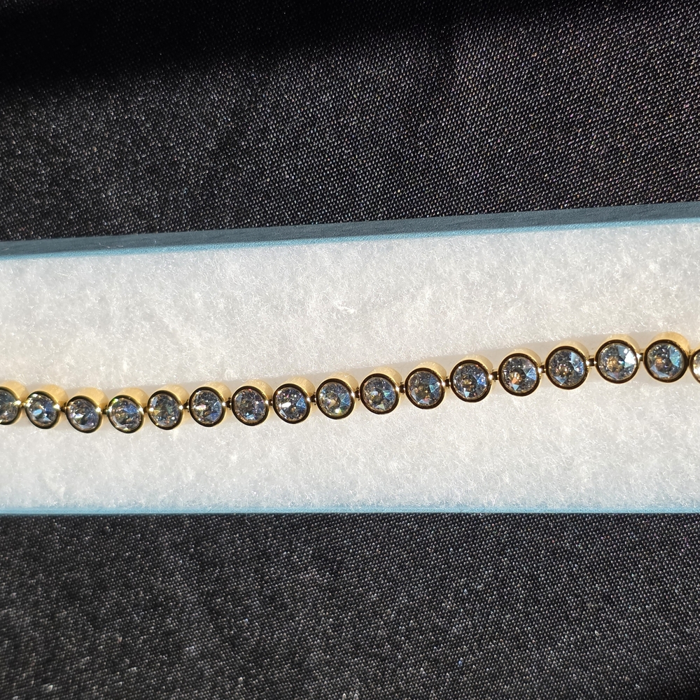 Swarovski CrystalMoonlit  Ice Gold Bracelet with Sparkling Crystals - Picture 6 of 10